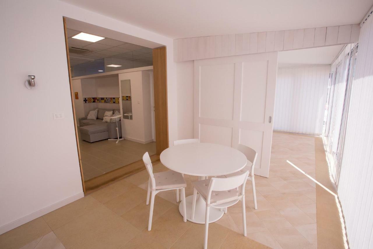 Downtown Beach Apartments Umago Exterior foto